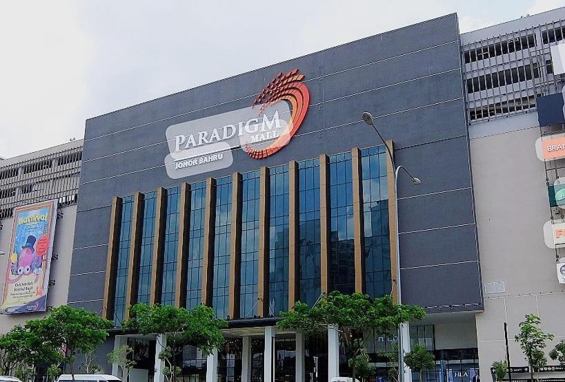 Beautiful Sunset Beside Paradigm Mall 14 Pax *
